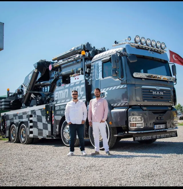 İnegöl vinç hizmeti: Ekibimiz ve kurtarıcı aracımız
